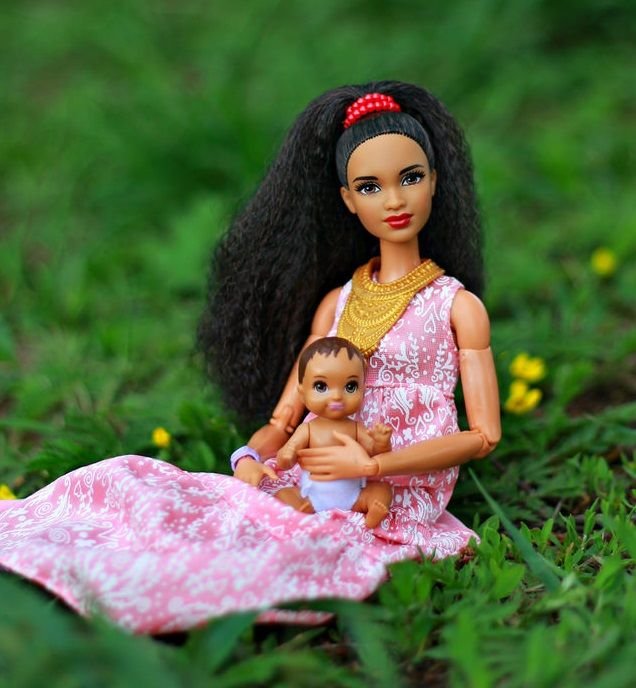 Mothers doll. Куклы. Барби с детьми. Кукла Барби мама. Кукла Барби с малышом.