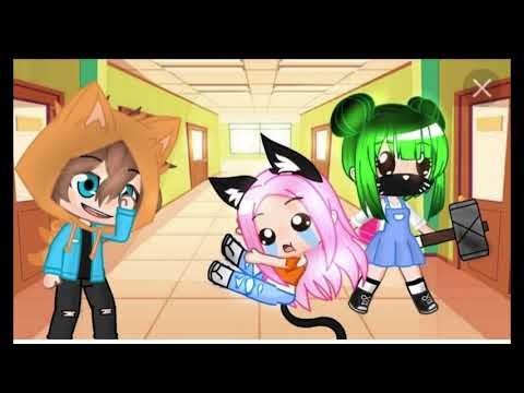 Кошка Лана и Йоши и ева и Ульяна