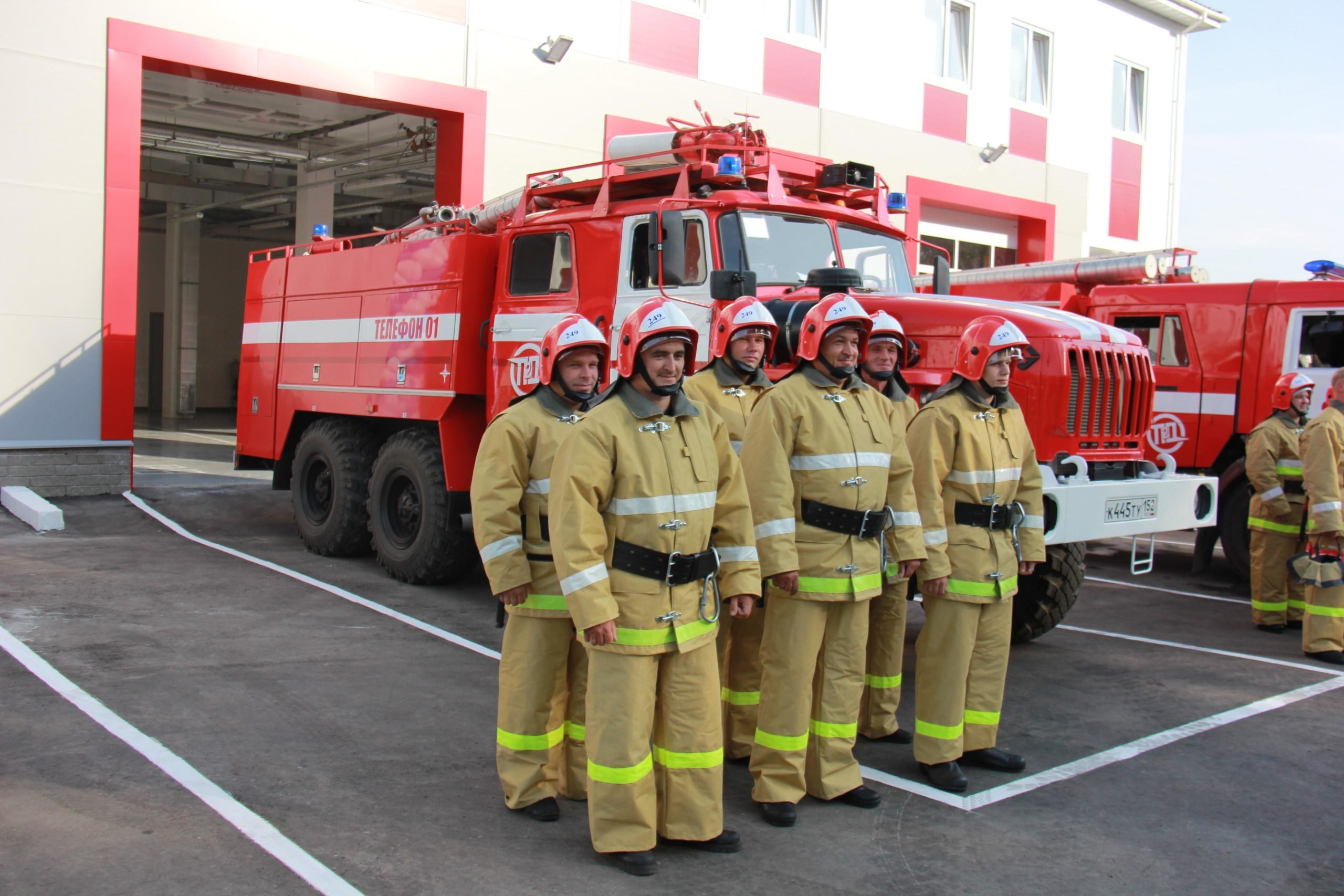 Набор открыток Пожарные автомобили Прилукского завода ППО (часть 1)