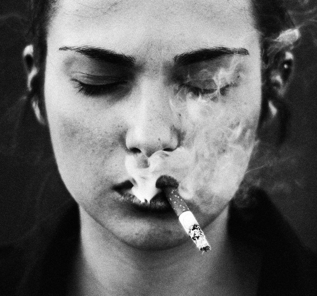 страница 4 | Фото Девушка сигаретой, более 98 качественных бесплатных стоковых фото