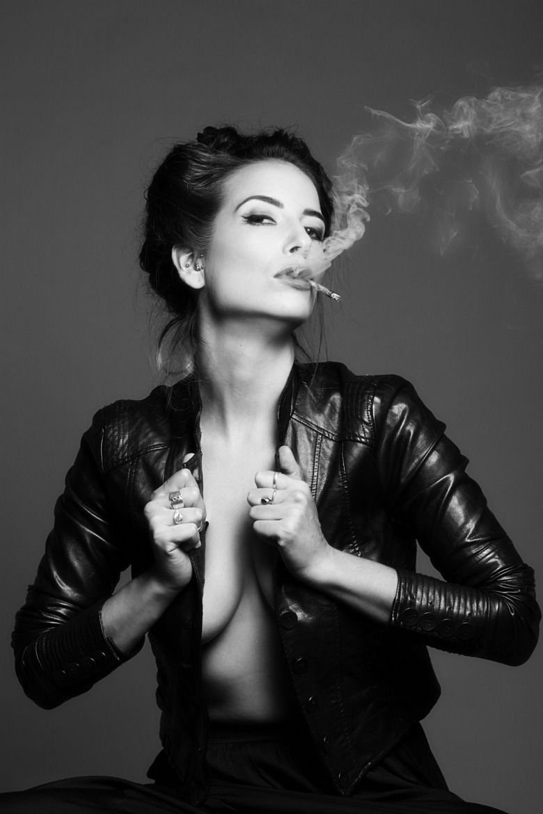 Девушки с сигаретой (62 фото) - секс фото