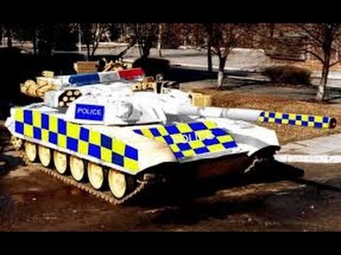 Танки полиции