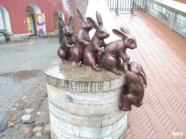 Скульптуры Зайцев в Петропавловской крепости