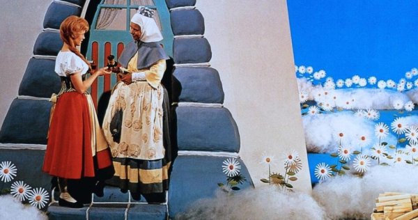 Госпожа Метелица фильм братьев Гримм
