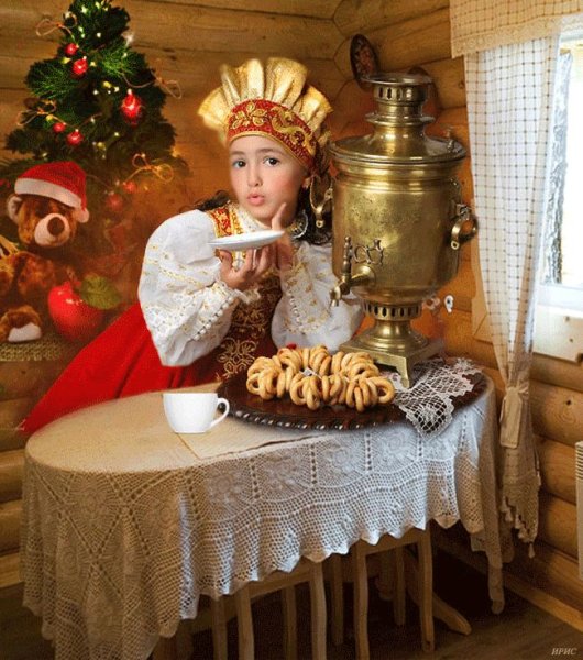 Новогодний стол с самоваром