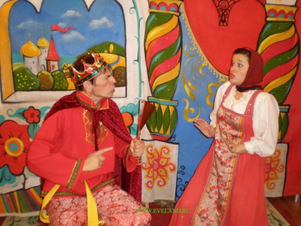 Наряд короля Царевна Несмеяна