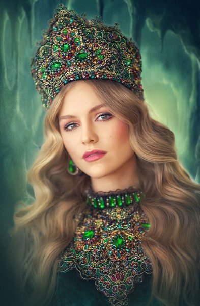 Анна Виноградова хозяйка медной горы