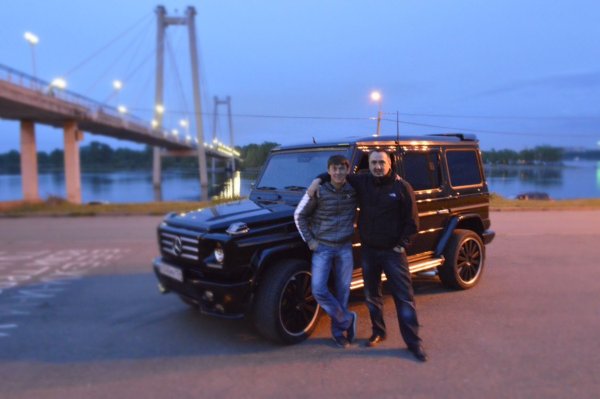 Гелик с хозяином