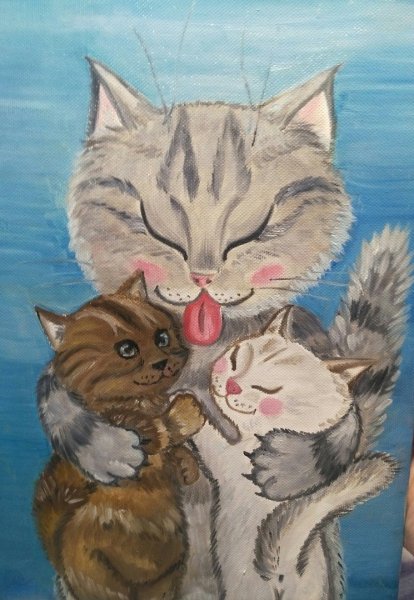 Мама кошка обнимает котенка