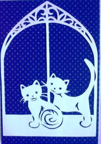Кошка украшение на окно