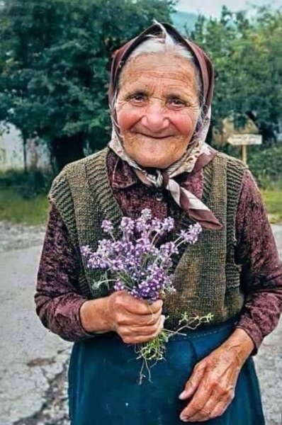 Милые бабули
