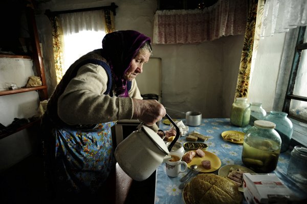 Чаепитие у бабушки в деревне