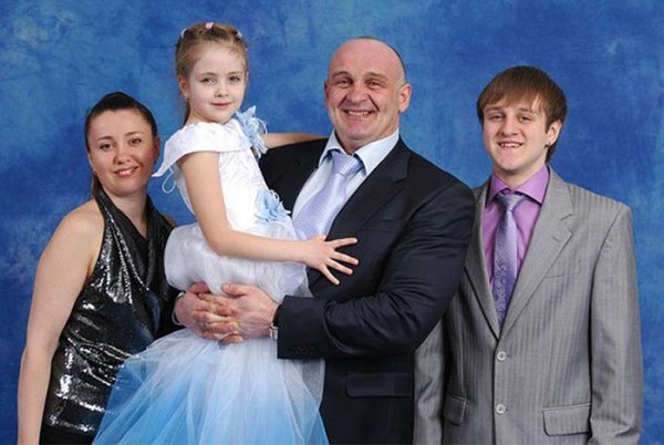 Актёр огурцов Алексей семья