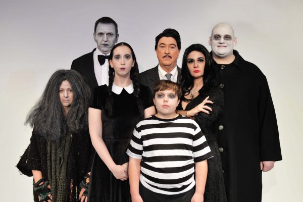 Новая семейка Аддамс сериал