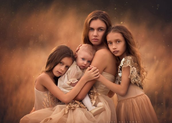 Фотосессия с тремя детьми