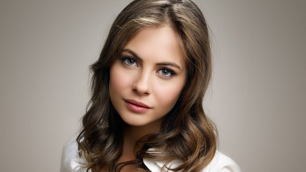 Уилла Холланд макияж