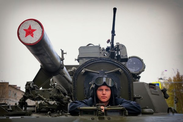 Танкисты России