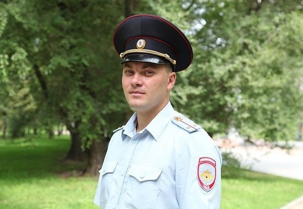 Молодой милиционер