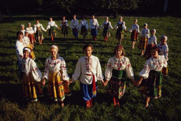 Национальный хоровод