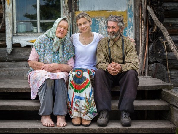 Деревенские жители