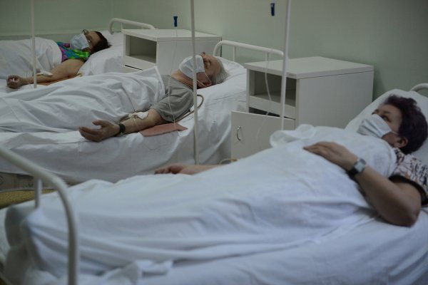 Больной человек в больнице