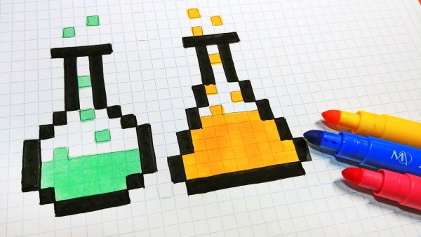 Пиксельные рисунки на бумаге