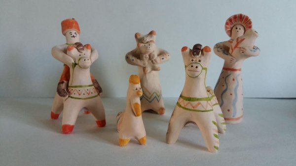 Старооскольская народная глиняная игрушка