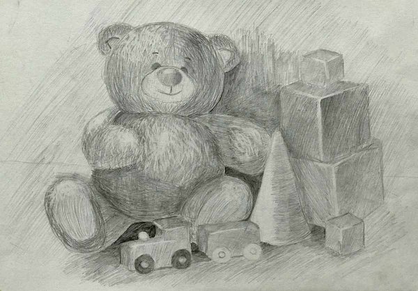 Натюрморт с игрушками карандашом
