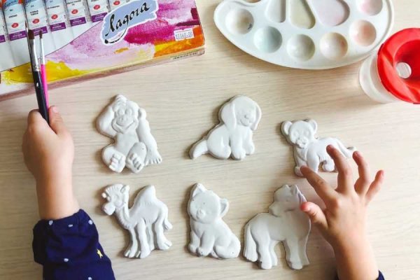 Раскрасить фигурку из гипса