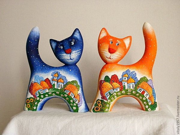 Расписные коты и кошки художника Виталия Корякина
