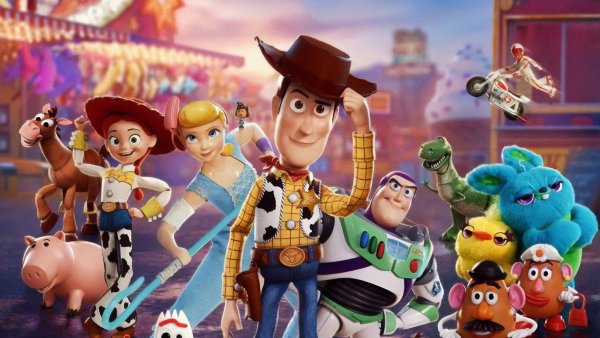Toy story 4 poster