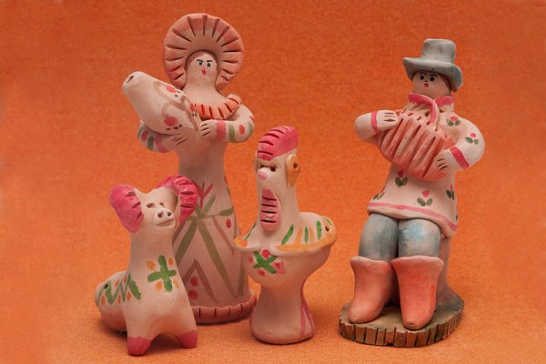 Старооскольская глиняная игрушка свистулька