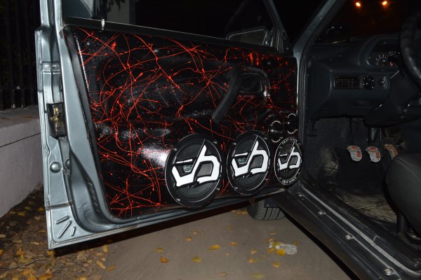 ВАЗ 2110 автозвук в салоне