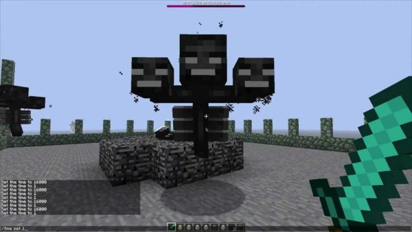 Статуя ИССУШИТЕЛЯ