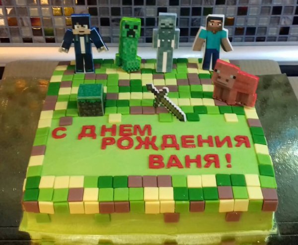 Торт в МАЙНКРАФТЕ
