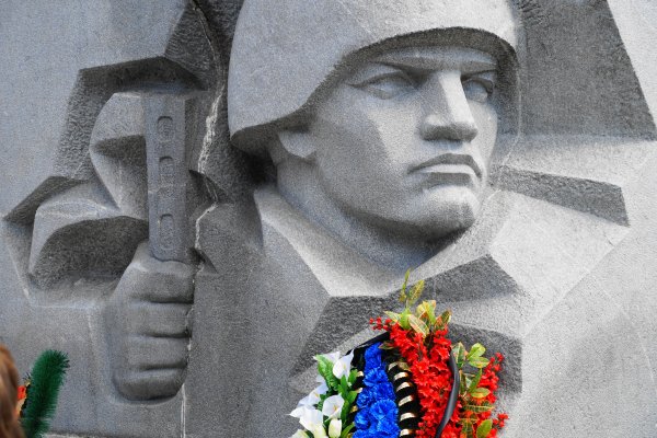 Памятники героям ВОВ