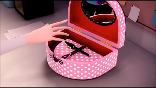 Шкатулка Маринетт шкатулка у Маринетт