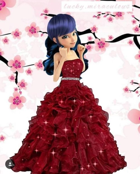 Marinette в платье