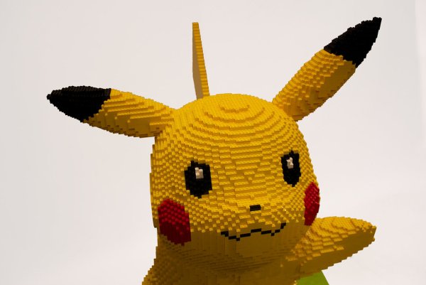 LEGO Пикачу