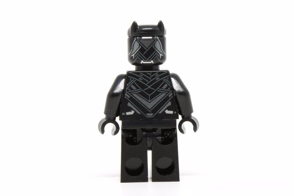 LEGO чёрная пантера 600x600