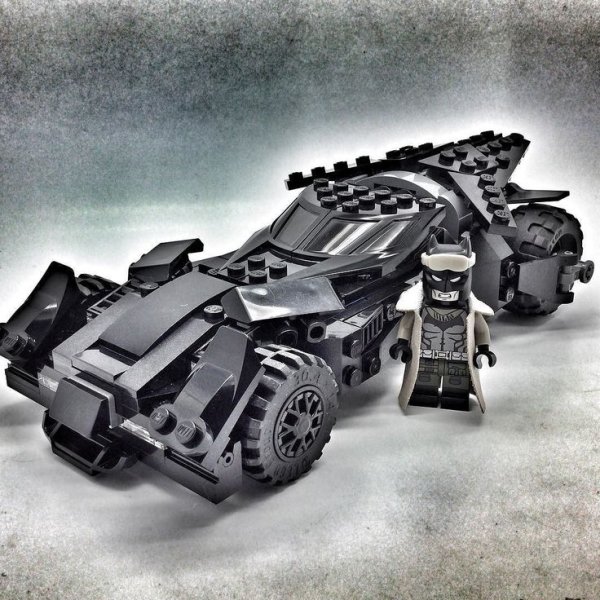 LEGO Бэтмобиль Batmobile