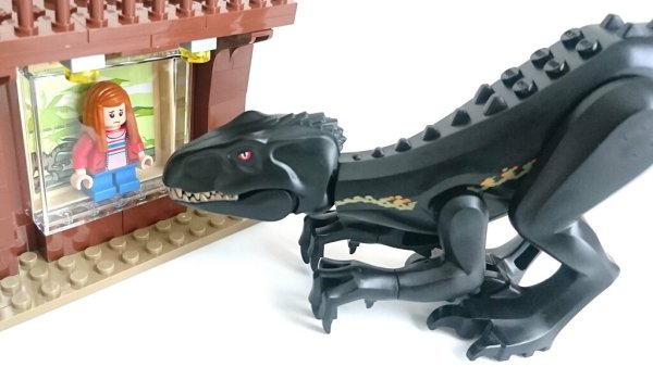 LEGO Индораптор