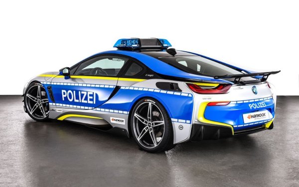 BMW i8 Police