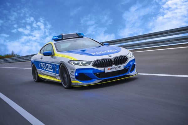 Бюро AC Schnitzer представило полицейскую версию BMW m850i
