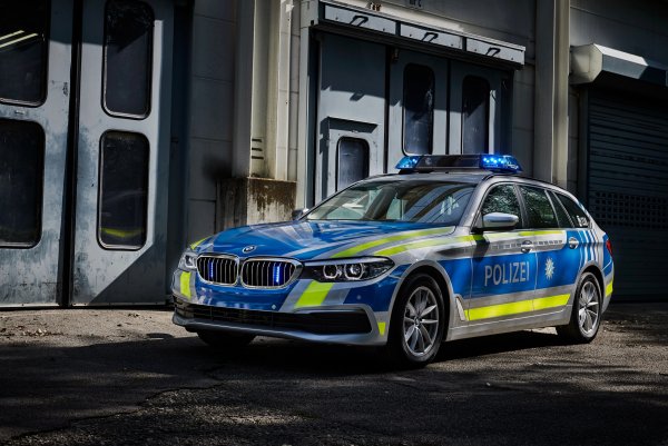 BMW f30 Police