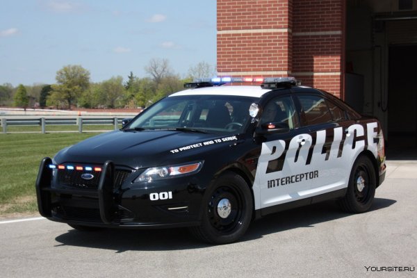 Ford Police Interceptor Таурус