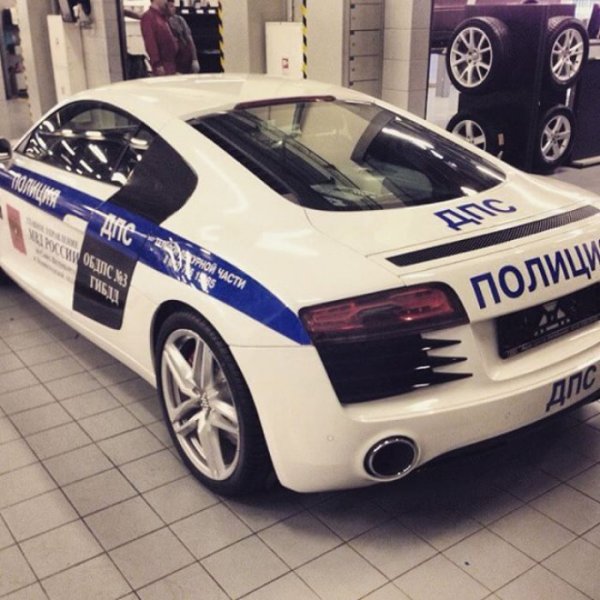 Audi r8 ДПС