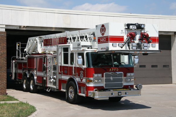 Пожарные машины Fire Ladder Truck