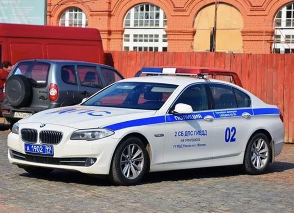 БМВ м5 ф10 полиция