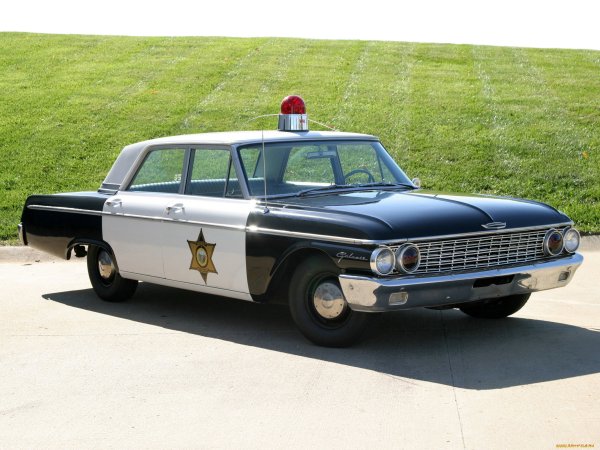 Ford 1960 Police